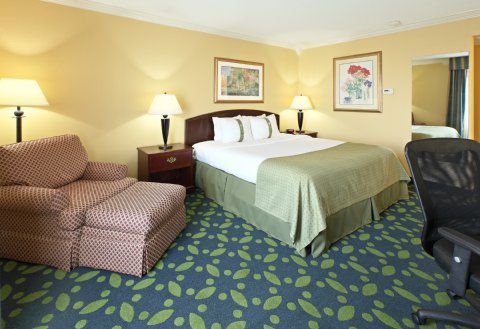 Holiday Inn جونزبورو الغرفة الصورة